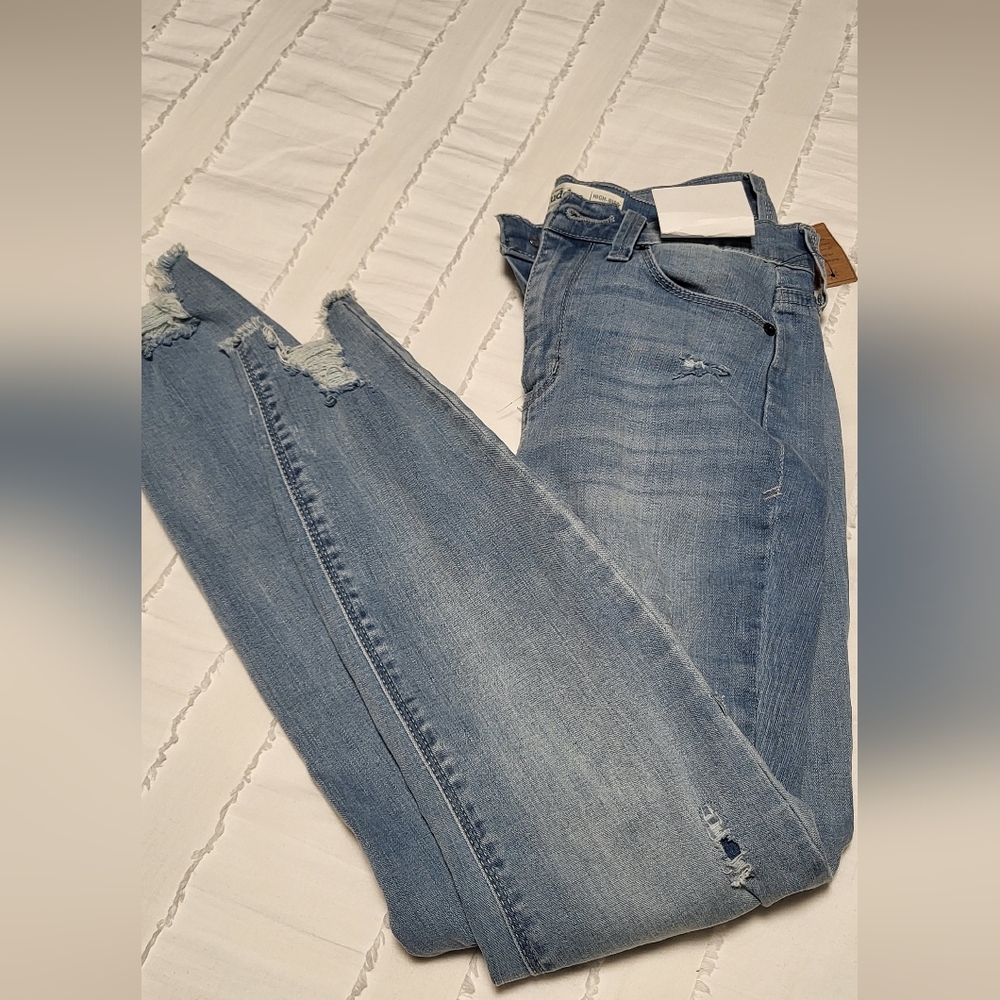 Nwt Mudd FLX stretch mid-rise vintage distressed skinny jeans SIZE 3 JUNIORS - Picture 10 of 10